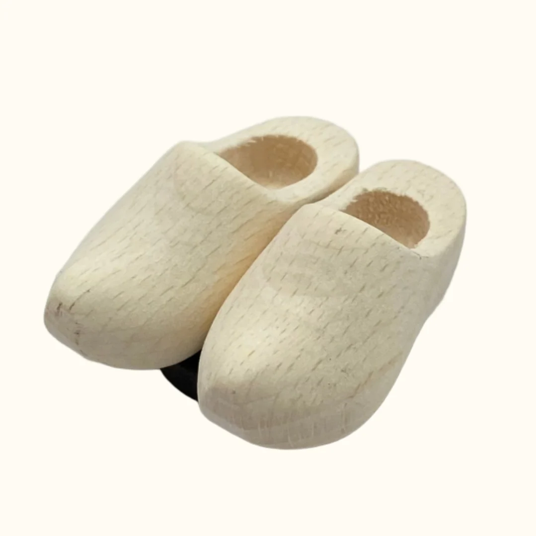 Magnet 2 Wooden Shoes 4cm - Image 11